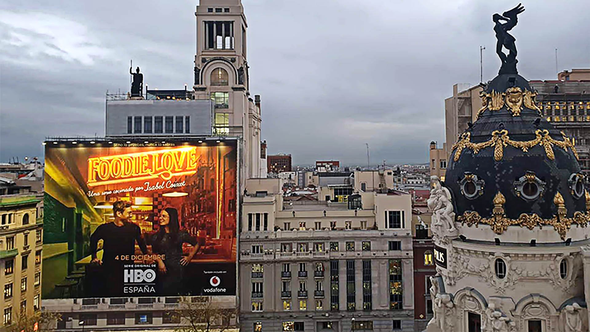 lona-publicitaria-hbo