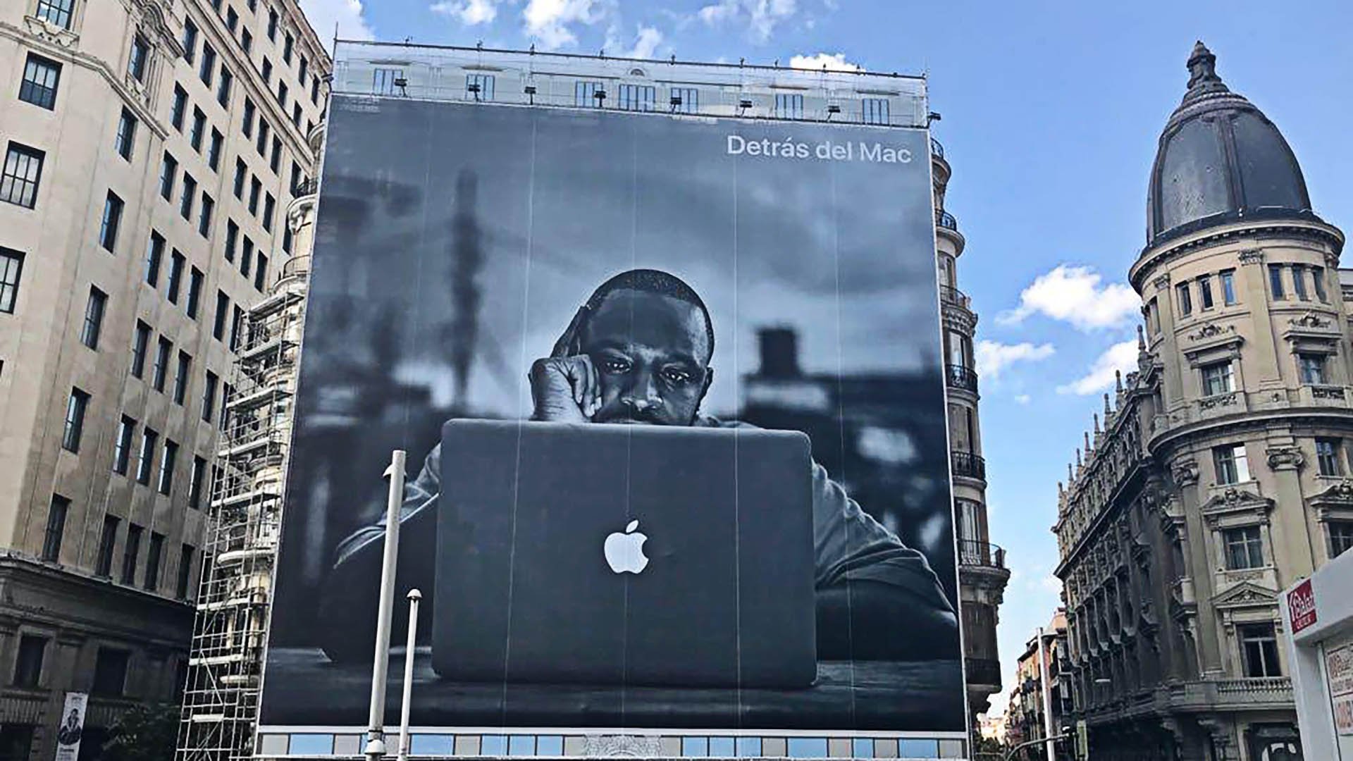 lona-publicitaria-madrid-apple-mac