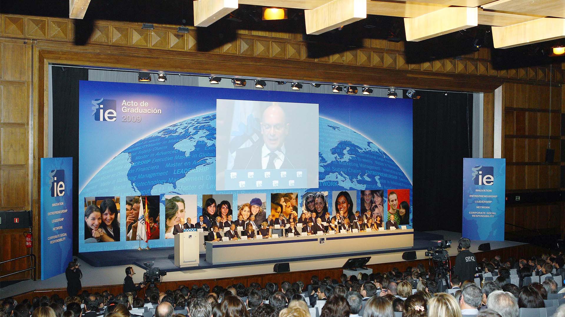 lona-frontlit-evento-business-school