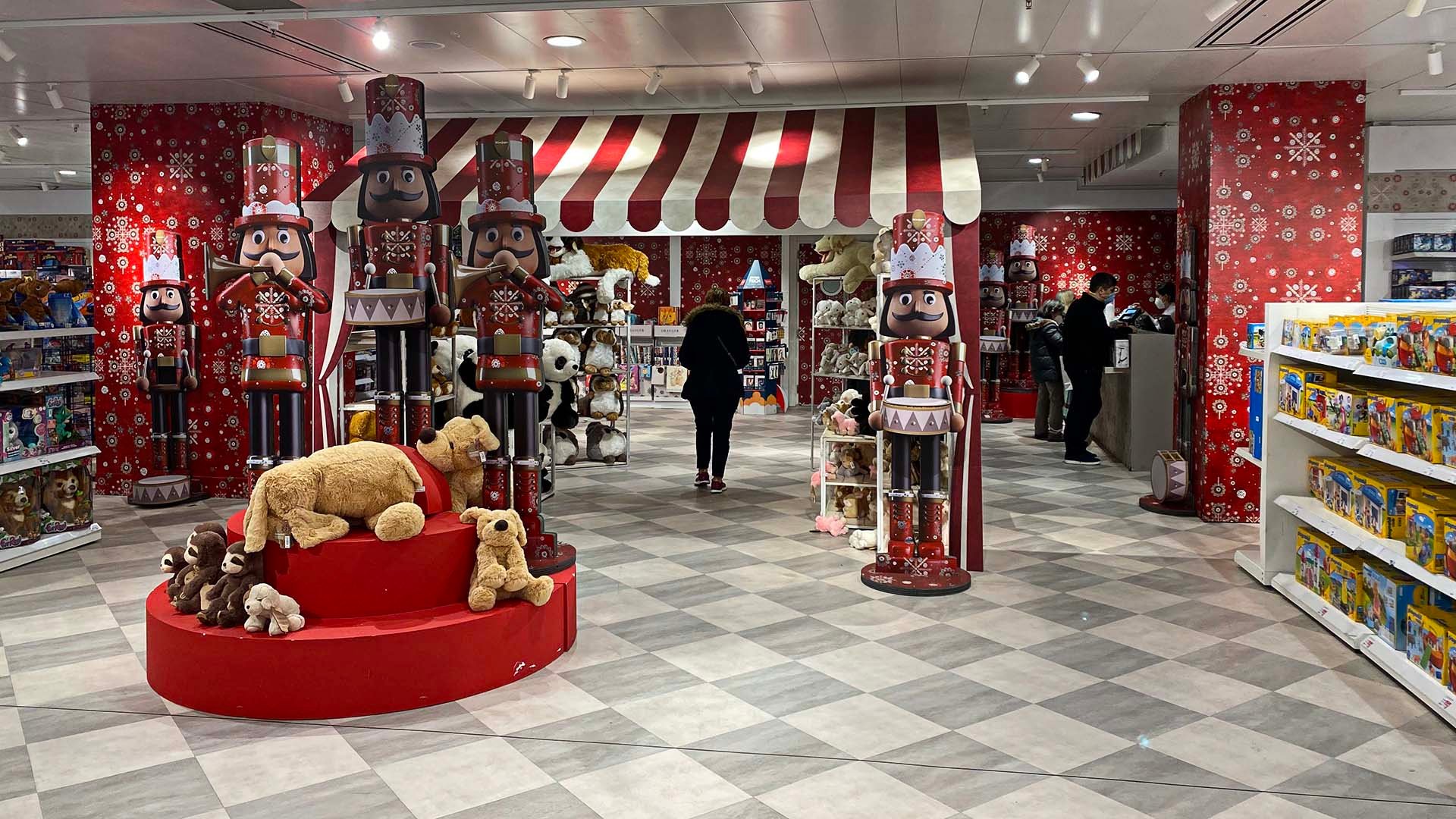 retail-ambientacion-jugetes-3